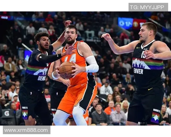 快船对决掘金约基奇展现全能实力引发球迷热议